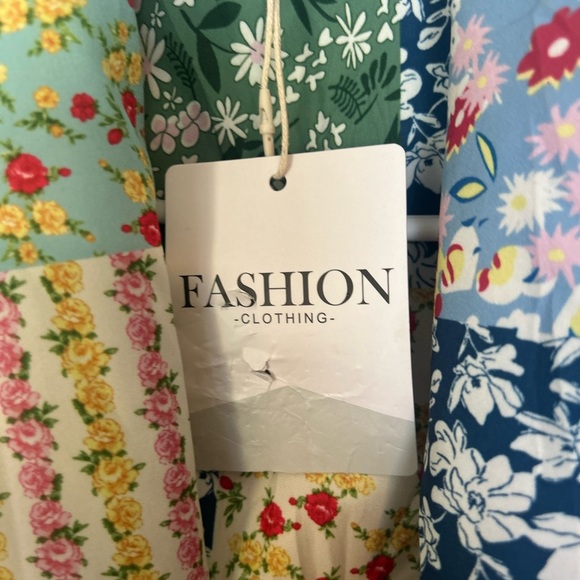 Colorful Floral Patchwork Blazer - Picture 4 of 11